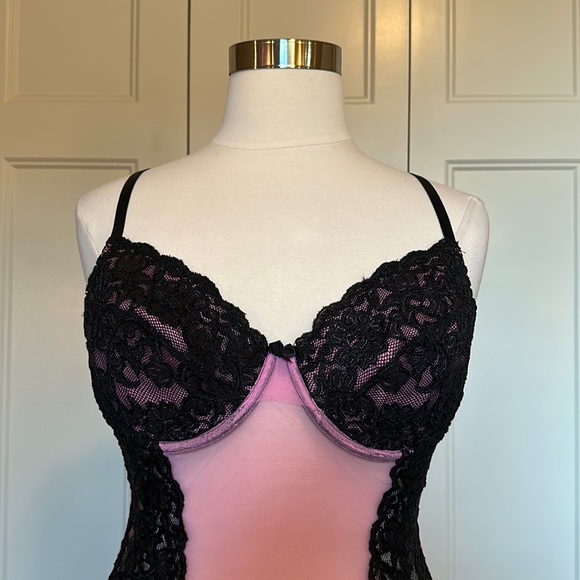Intimate Attitudes Pink and Black Lacy Chemise Size 1X - Picture 1 of 6